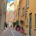 Le Palmae, Cocon Chic & Vegetal Au Coeur De